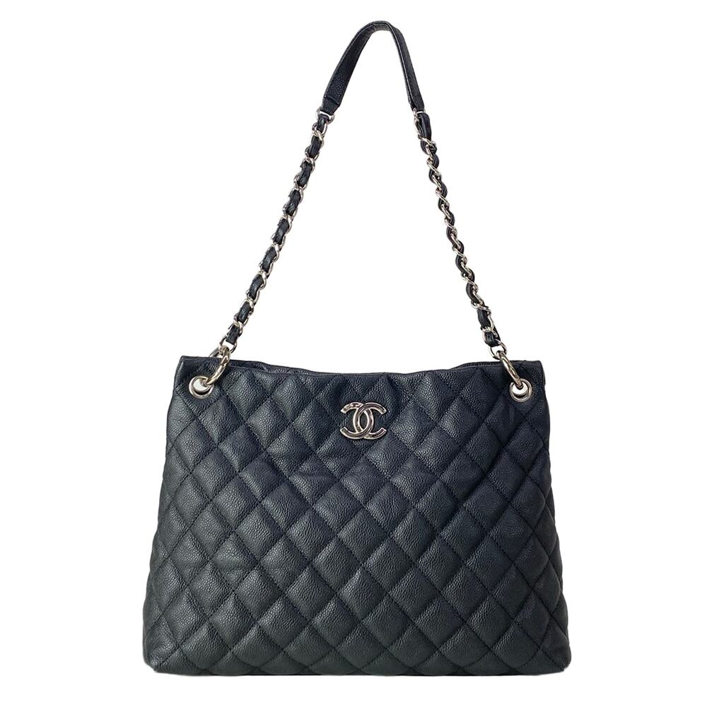 Chanel Shoulder Bag A67744